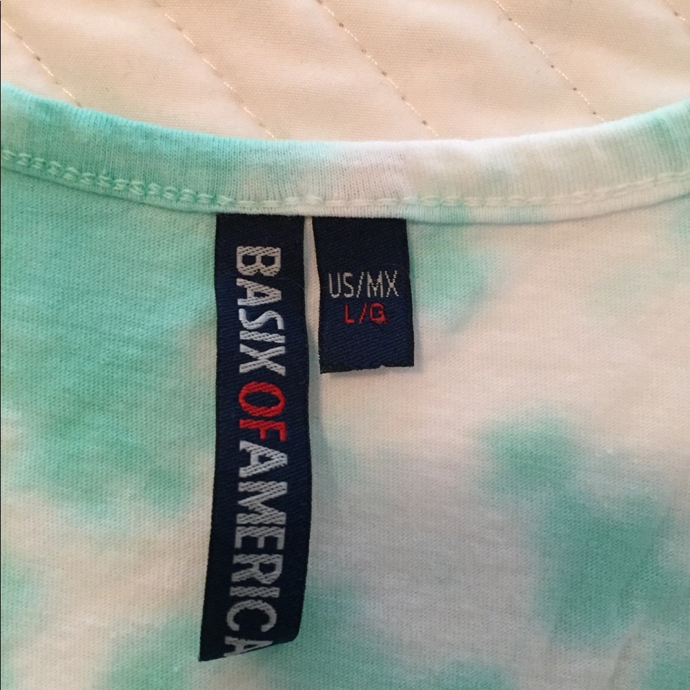 Tank top 🌸🐥 - Picture 4 of 5